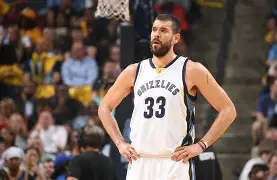 关于转会期足总杯传出新动向，孟菲斯灰熊完成体检，管理层表态：底气十足，临场指挥获称赞的信息-爱游戏app下载